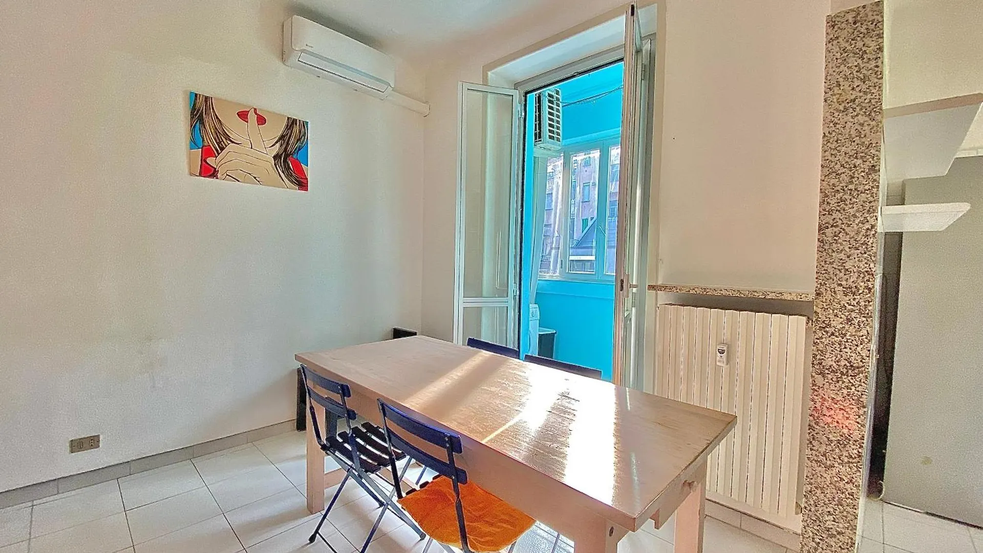 Wagner Home, Metro Milan